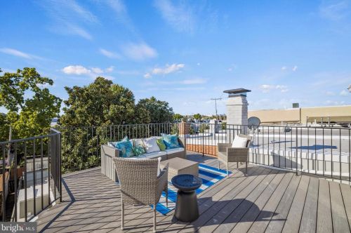 30 Adams St, Washington DC  20001-1026 exterior