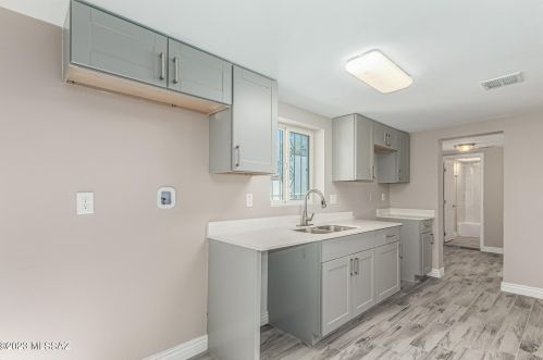 3907 Montecito St, Tucson AZ 85711-4817 exterior