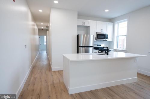 1500 Dickinson St, Philadelphia PA 19146-4757 exterior