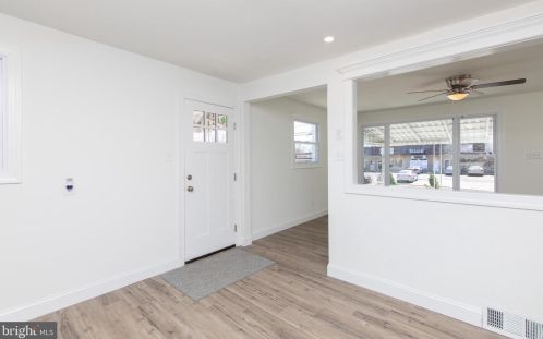 217 Church St, Blenheim NJ 08012-3907 exterior