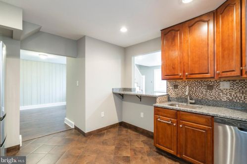 506 Hanover St, Pottstown PA 19464-4519 exterior