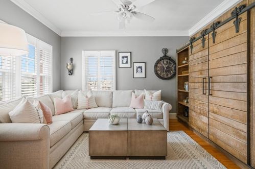 61 Cochichewick Dr, North Andover, MA 01845-1232