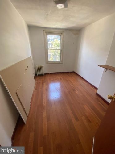 1239 2nd St, Philadelphia PA 19133-3303 exterior