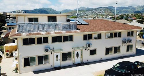 3415 Kanaina Ave, Honolulu, HI 96815-4226