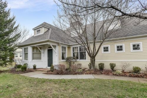 33 Adams Way, Red Bank, NJ 07702