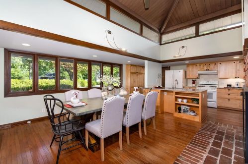 2 Sherwyn Ln, Saint Louis MO 63141-7821 exterior