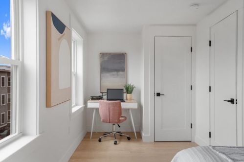 362 8th St, Boston MA 02127-2911 exterior