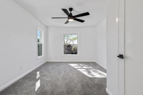 2521 Amelia St, Dallas TX  75235-8222 exterior