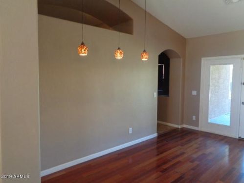 29518 21st Dr, Phoenix AZ  85085-2730 exterior