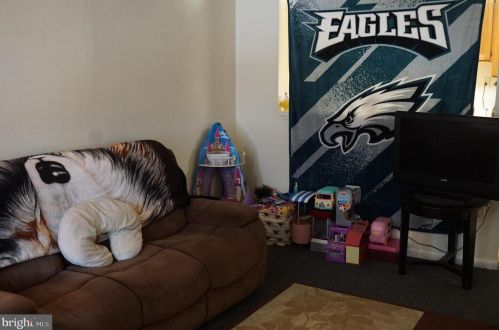 1851 Cambria St, Philadelphia PA 19134-3519 exterior