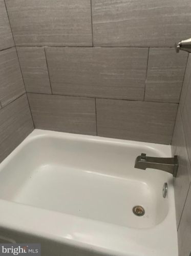 2229 Cantrell St, Philadelphia PA 19148-3320 exterior