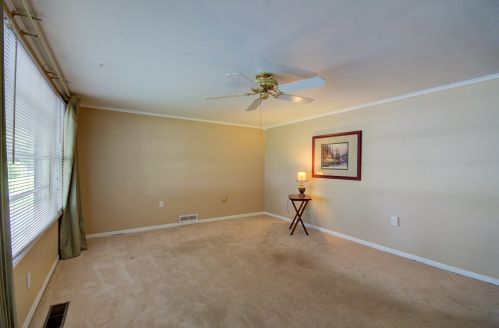 2408 Nuclear Dr, Joliet, IL 60431-1239