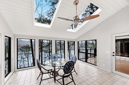 9615 Huntcliff Trce, Atlanta GA 30350-2615 exterior