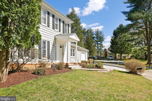 10 Grovepoint Ct, Rockville, MD 20854-5505