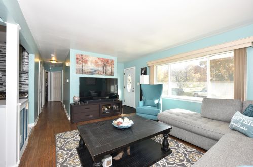 5606 Prt Ave, Milwaukee WI 53223-4121 exterior