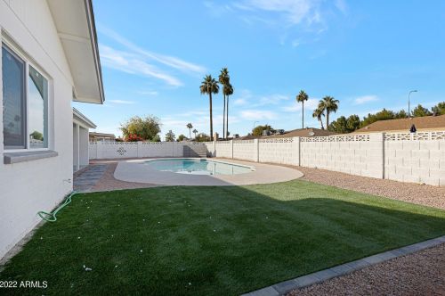 1132 Linda Ln, Chandler AZ 85226-1649 exterior