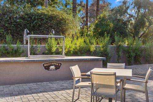 2111 Colter St, Phoenix AZ  85015-2821 exterior