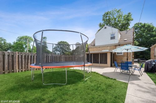 4152 Pioneer Ave, Chicago IL  60634-1030 exterior