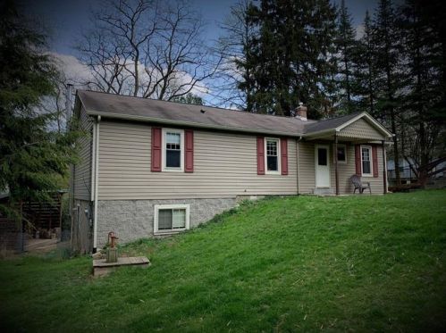 7840 Old Perry Hwy, Pittsburgh, PA 15237-2001
