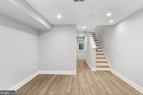 1220 18 St, Philadelphia PA 19140-1014 exterior