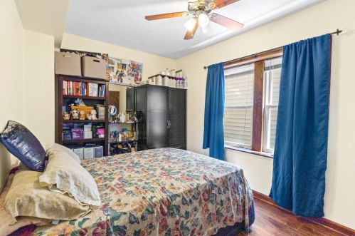 4453 Kildare Ave, Chicago IL 60652-3127 exterior