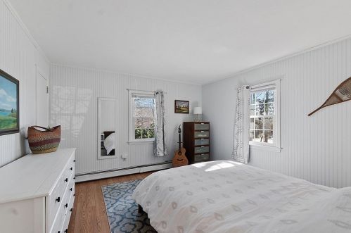 14 Meadow Ln, Worcester MA  01602-1604 exterior