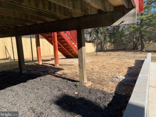 9407 Colesville Rd, Silver Spring MD 20901-4819 exterior