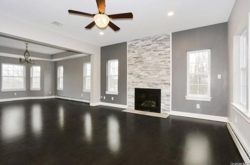 197 Elise Dr, Middletown NY 10941 exterior