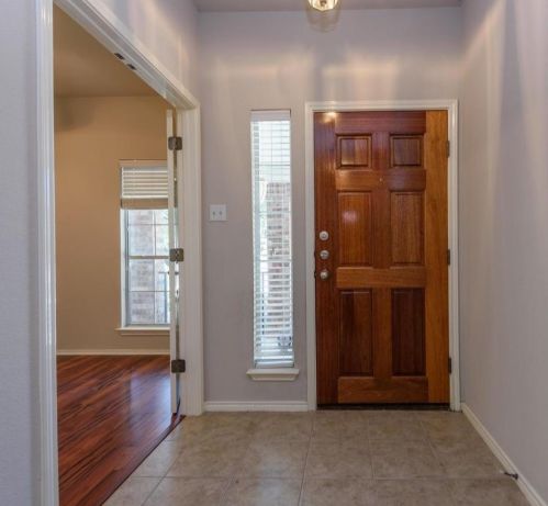 16513 Castletroy Dr, Austin TX  78717-5524 exterior