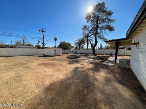 809 Belvedere Ave, Tucson AZ 85712-3218 exterior