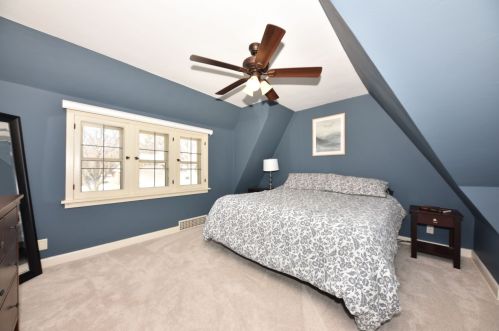 480 49th St, Milwaukee WI  53208-3664 exterior