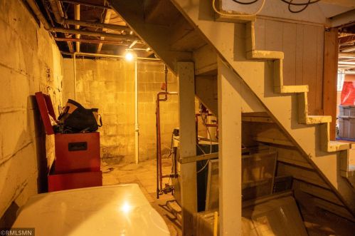 1055 Farrington St, Saint Paul MN 55117-5103 exterior