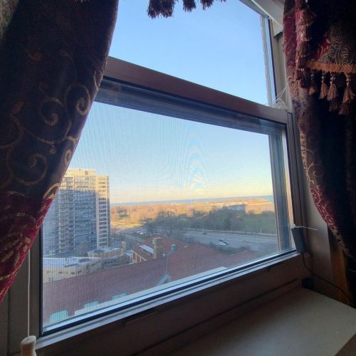 3950 Lake Shore Dr, Chicago IL  60613-3434 exterior