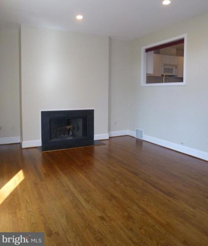 3504 Winfield Ln, Washington DC  20007-2344 exterior