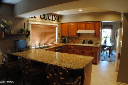 10301 Michigan Ave, Chandler AZ  85248-6868 exterior