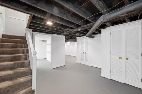 3262 Eastmont Ave, Pittsburgh PA exterior