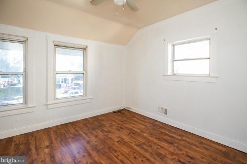 442 Lynwood Ave, Trenton NJ 08609-1711 exterior