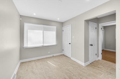 2335 92nd St, Chicago IL  60617-3841 exterior