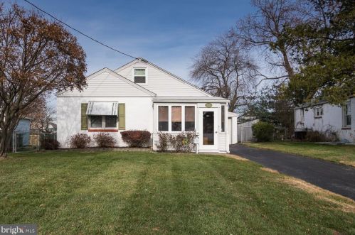 306 Franklin Ave, New Castle, DE 19720-2517