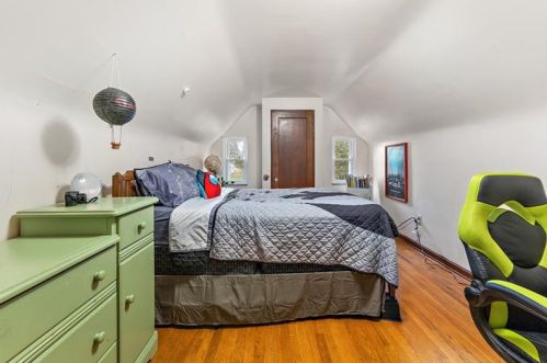 1769 Bower Hill Rd, Pittsburgh PA 15243-1508 exterior