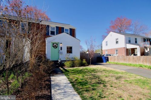 2715 Albemarle Dr, Alexandria, VA 22303-1303