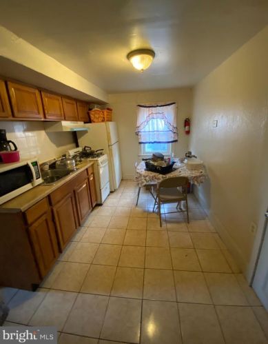 603 Johnston Ave, Trenton NJ 08629-1115 exterior