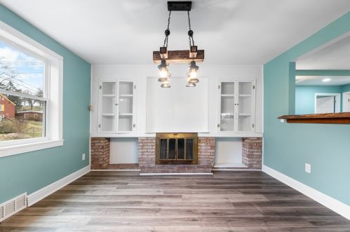 111 Sycamore Dr, Pittsburgh PA  15235-1965 exterior