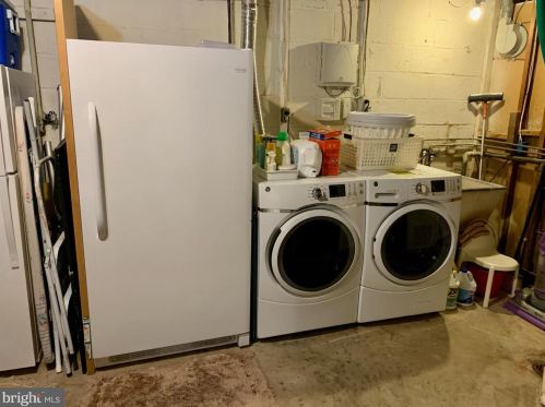 1920 Kimberly Rd, Silver Spring MD 20903-1219 exterior