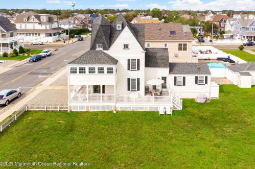 13 Atlantic Ave, Point Pleasant Beach, NJ 08742-3301