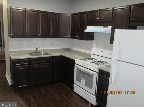 2248 18 St, Philadelphia PA 19140-1014 exterior