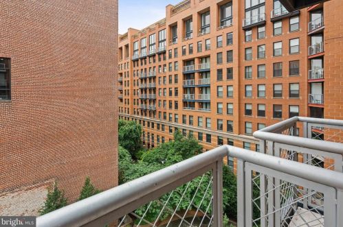 631 D St, Washington DC 20004-2902 exterior