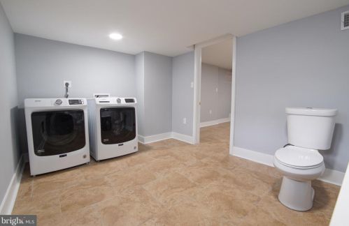 5817 Catharine St, Philadelphia PA 19143-2418 exterior