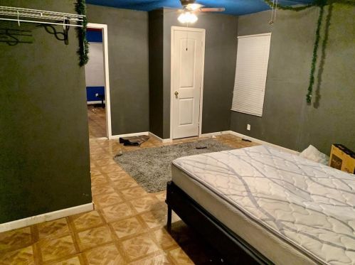 2350 Douglas Ave, Dallas TX 75219-2434 exterior