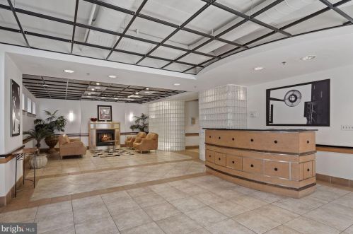 2328 Champlain St, Washington DC 20009-8601 exterior